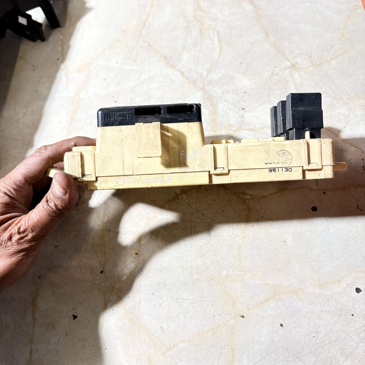 Subaru Impreza WRX STI GC8 Interior Dash Fuse Box Joint Box 1996-1997 RHD