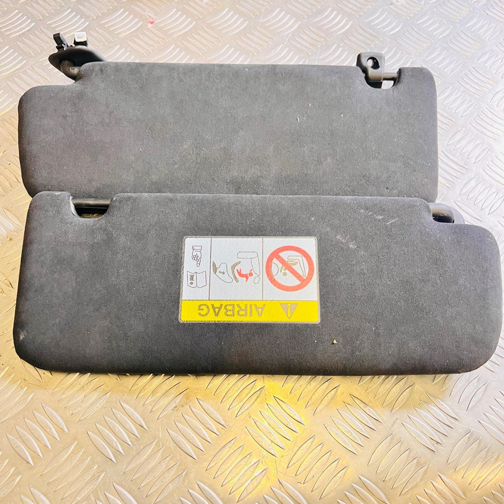 2019 KIA STINGER GT WINDSCREEN SUN VISOR PAIR LEFT AND RIGHT BLACK