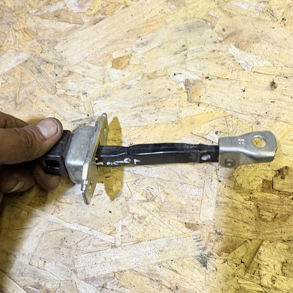 TOYOTA YARIS 2011 Front Door Check Strap 68610-K0010