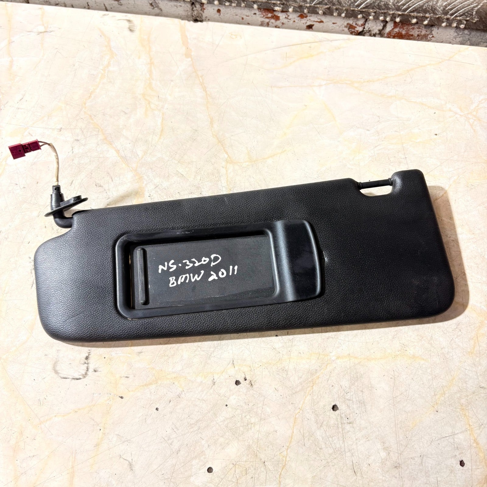 Sun Visor BMW E90 With Mirror Illuminated Left N/S Black 7139445