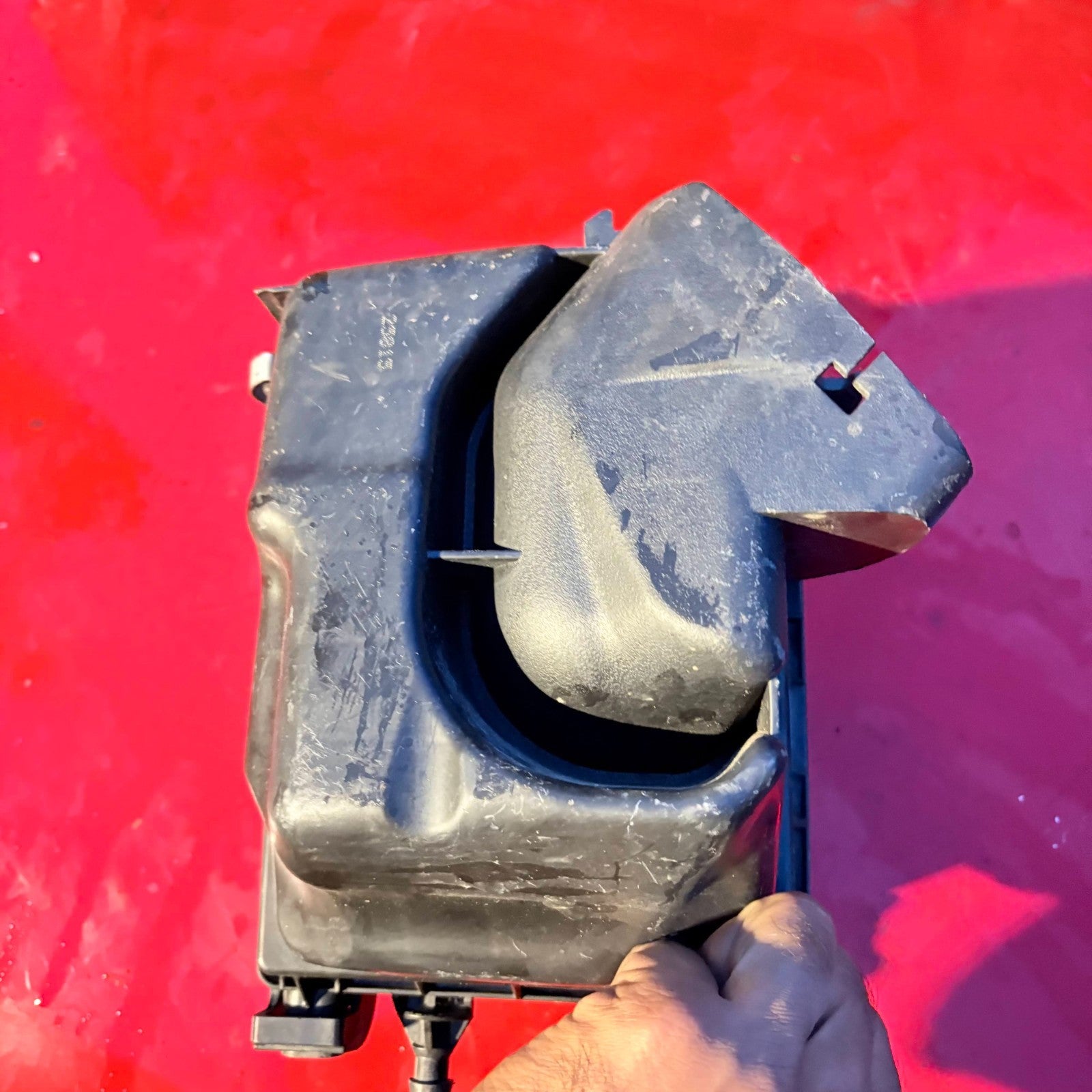 NISSAN PULSAR AIR FILTER BOX HOUSING 2015