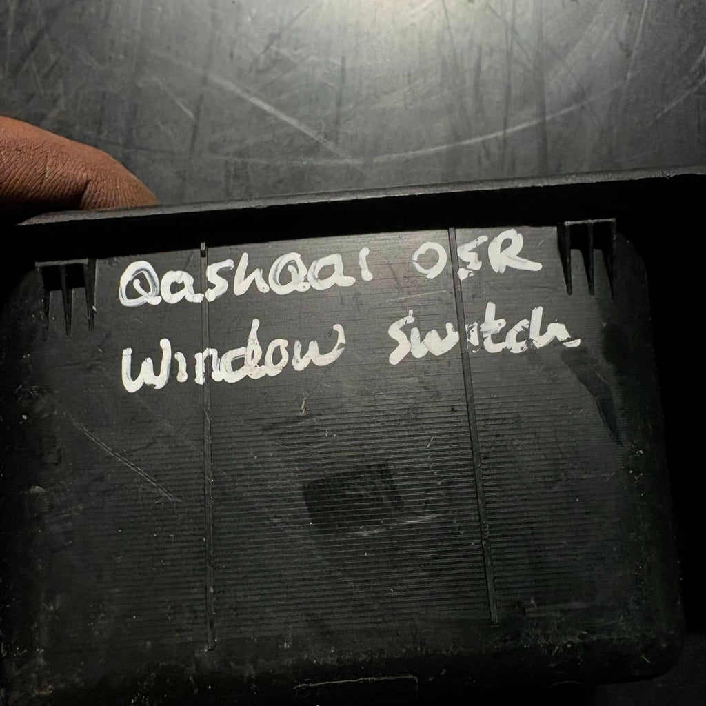 NISSAN QASHQAI J10 WINDOW SWITCH 25411-JD000 OSR RH DRIVER REAR RIGHT 10-13