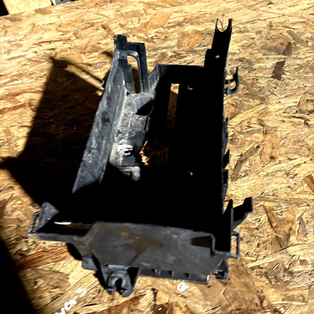 Vauxhall Insignia Battery Tray/Box 23128538 Mk1 1.6 Diesel 2011