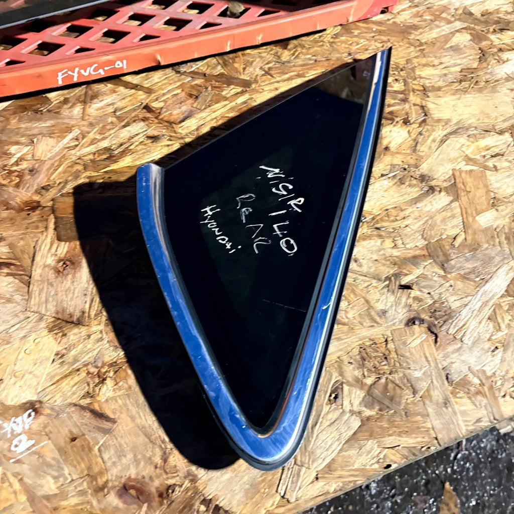 HYUNDAI I40 MK1 REAR PASSENGER LEFT SIDE QUARTER WINDOW GLASS 2011-2019