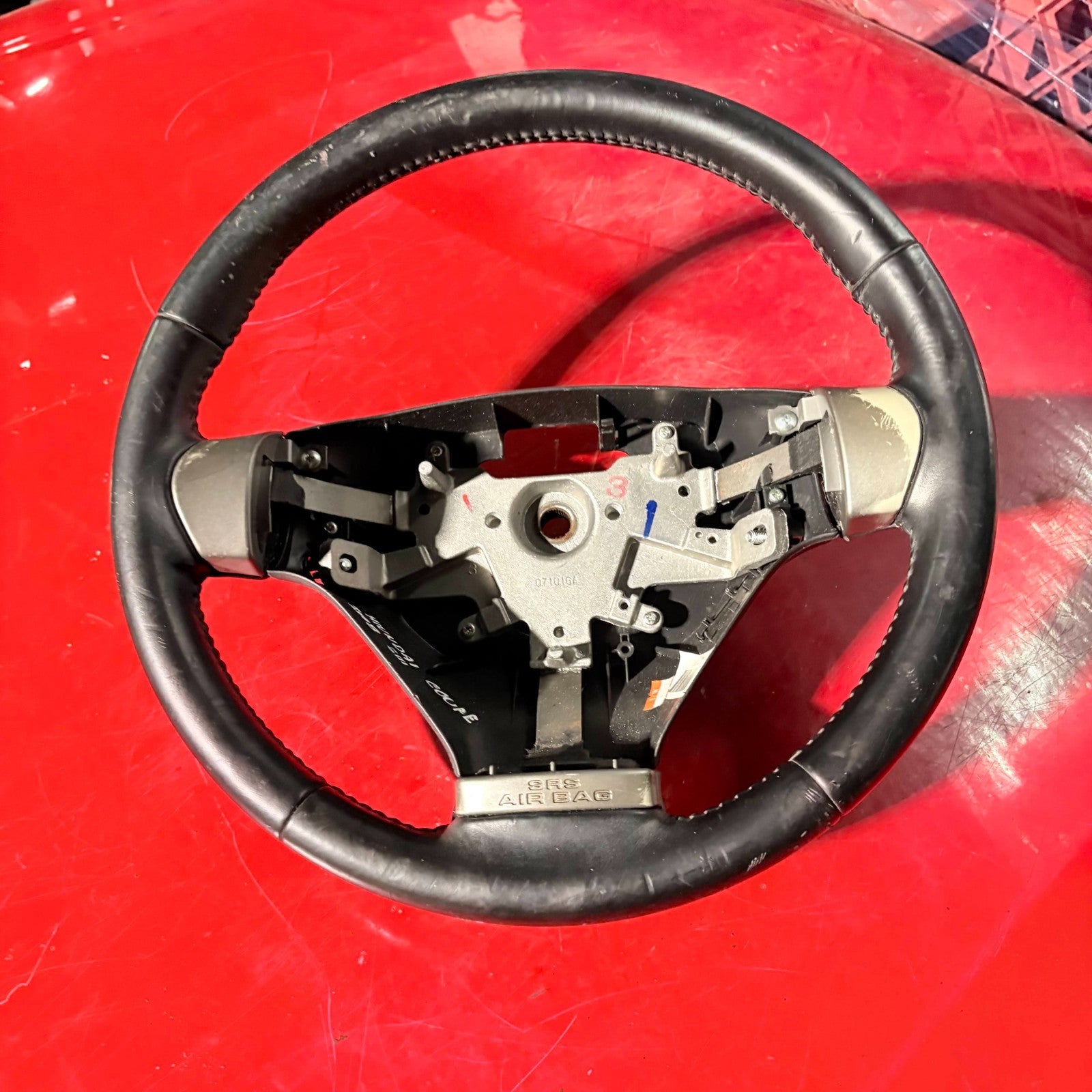2008 HYUNDAI COUPE SIII STEERING WHEEL GENJUINE
