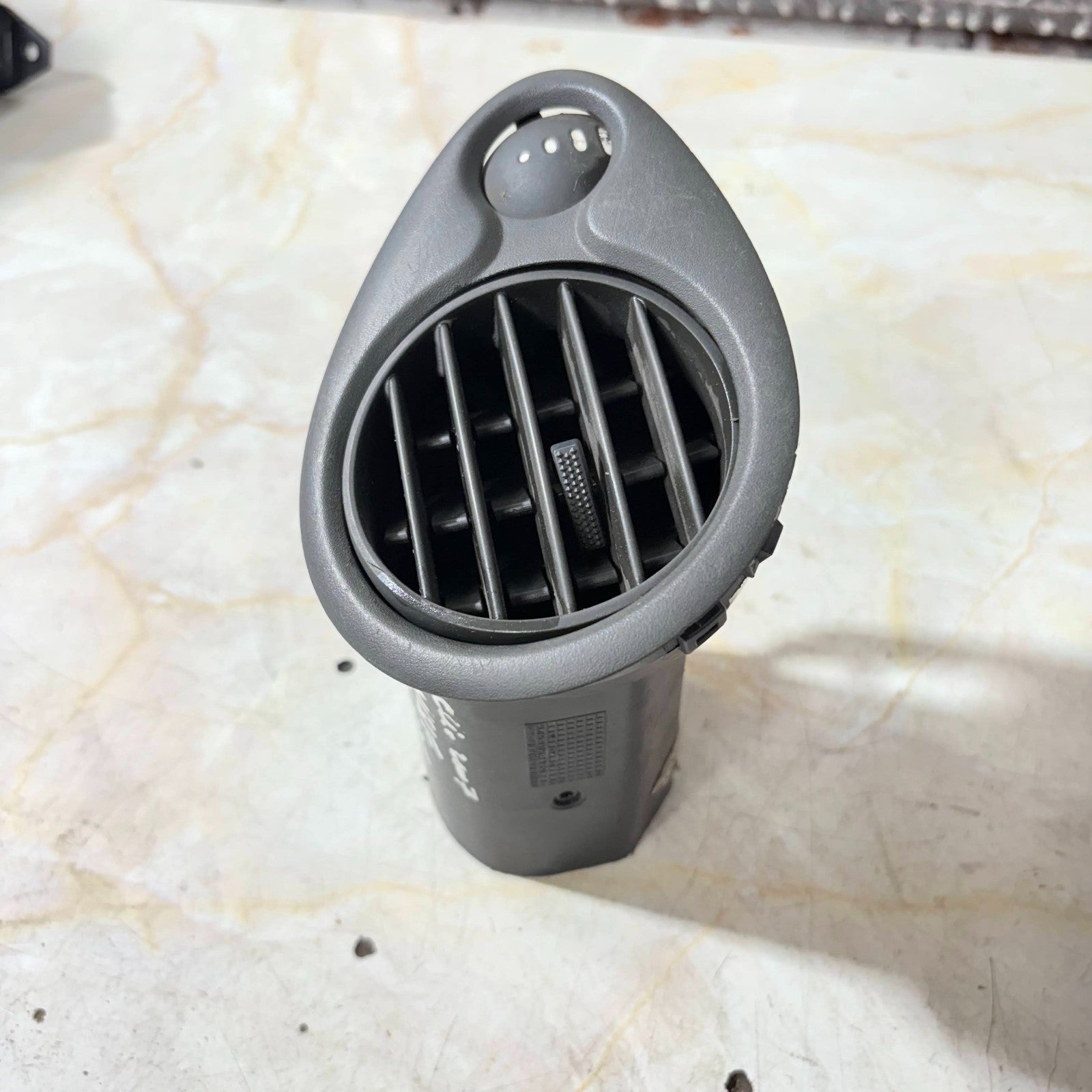 RENAULT CLIO 2007 NSF PASSENGER FRONT AIR VENT 220407