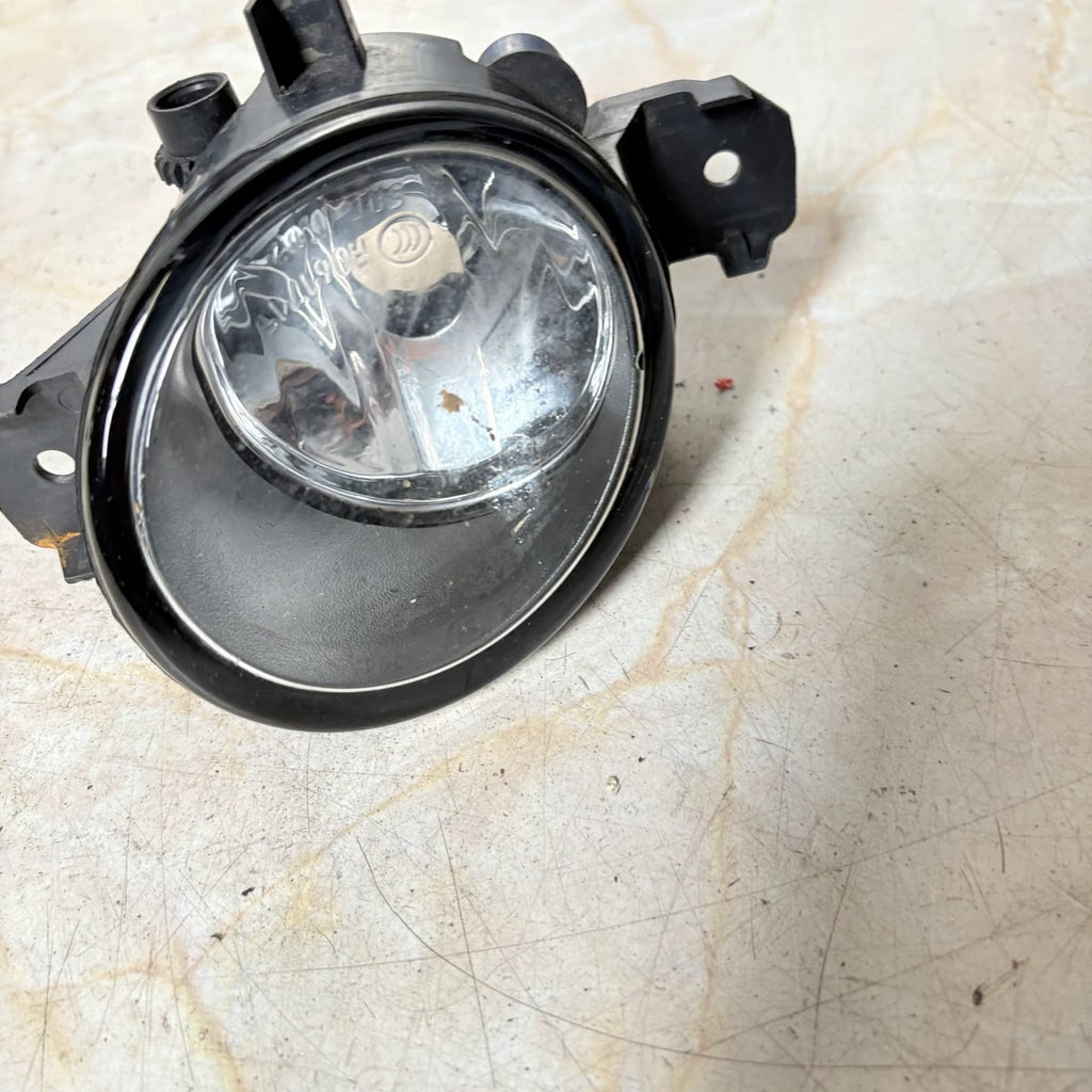 Renault Clio III (BR0/1, CR0/1) 1.2 16V Right Front Fog Lights 89211092