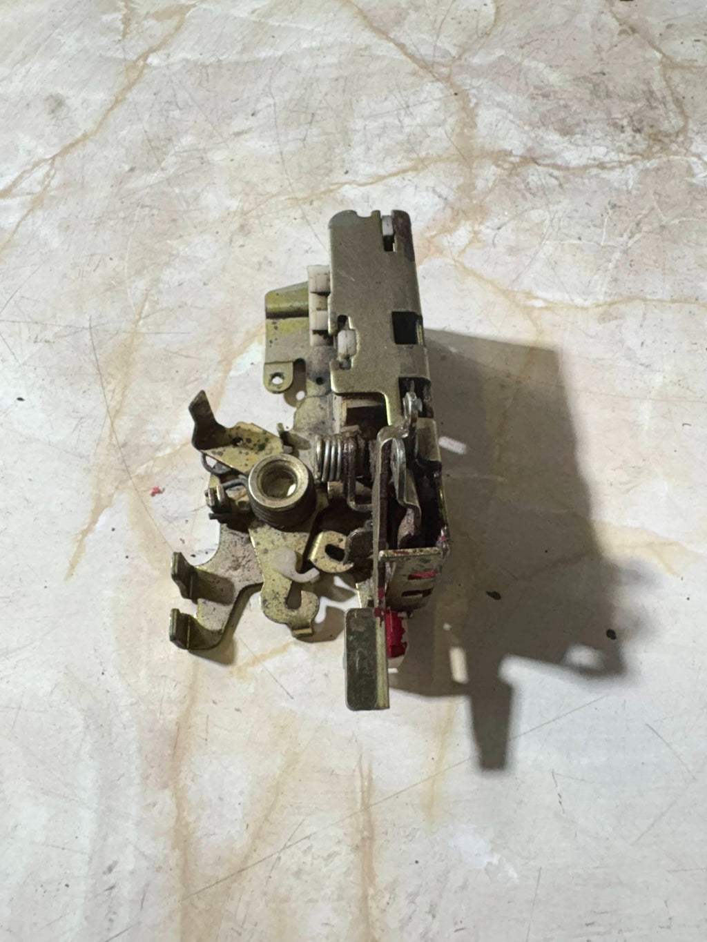 AUDI A3 TAILGATE BOOT LOCK LATCH ACTUATOR 1996-2003