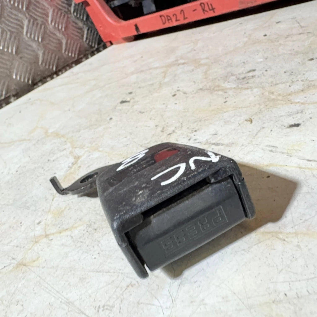 OPEL ANTARA Rear Right Seat Buckle R1921 2.0 Diesel 110kw 2006 27038552 042305