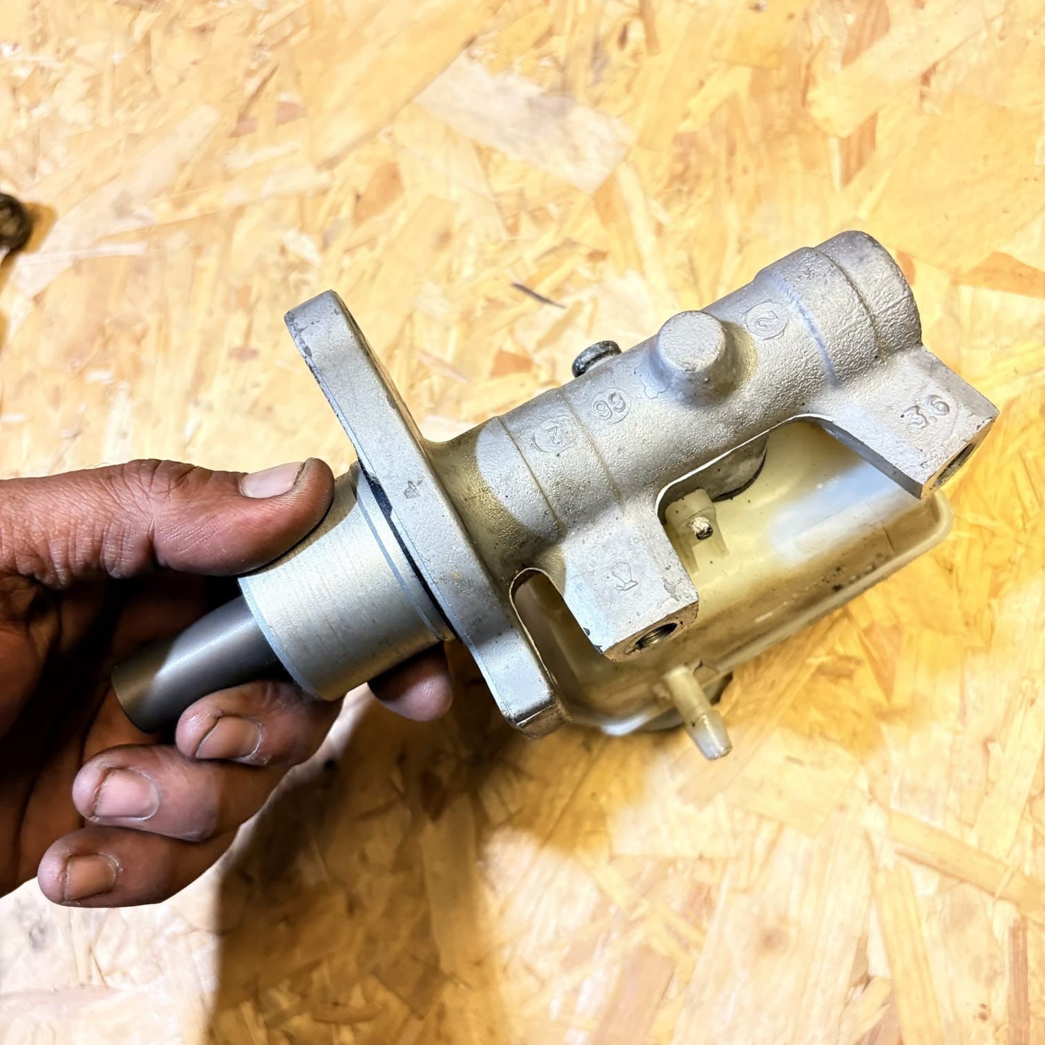 BMW 3-Series E46 Brake Master Cylinder 0335088445, 03.3508-8445 #1540668-12