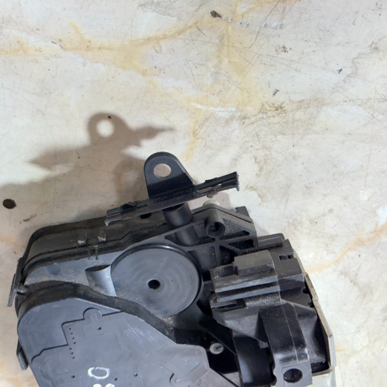 BMW 3 SERIES 320D 2005 REAR RIGHT DRIVER SIDE DOOR LOCK 7060296