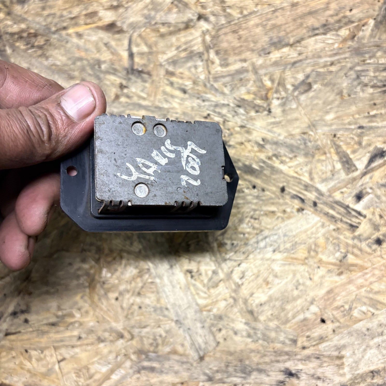 Toyota Yaris Mk2 XP90 2005-2011 Heater Blower Fan Resistor Speed Controller