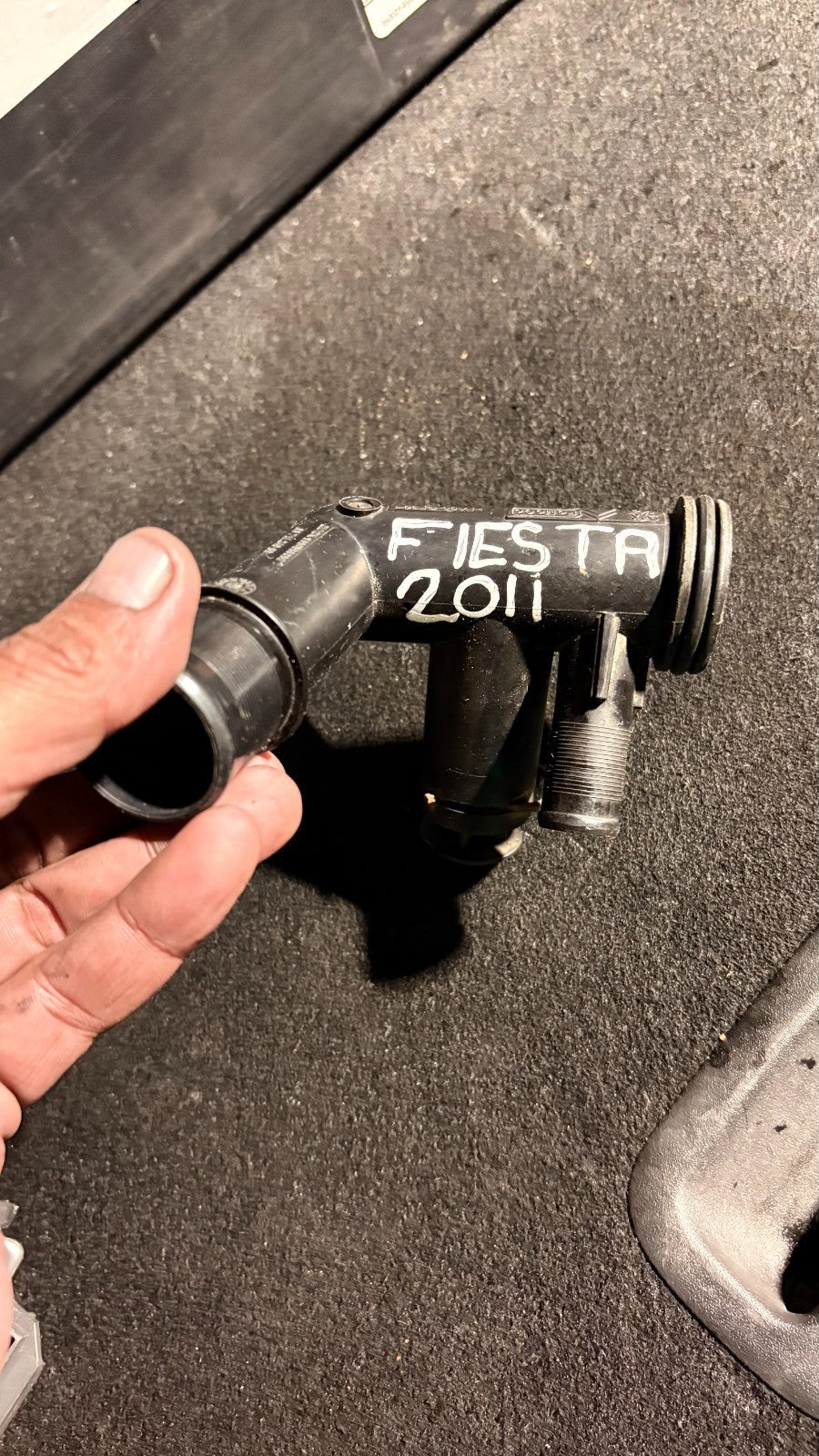 FORD FIESTA 2011 WATER COOLANT PIPE HOSE 9671124980