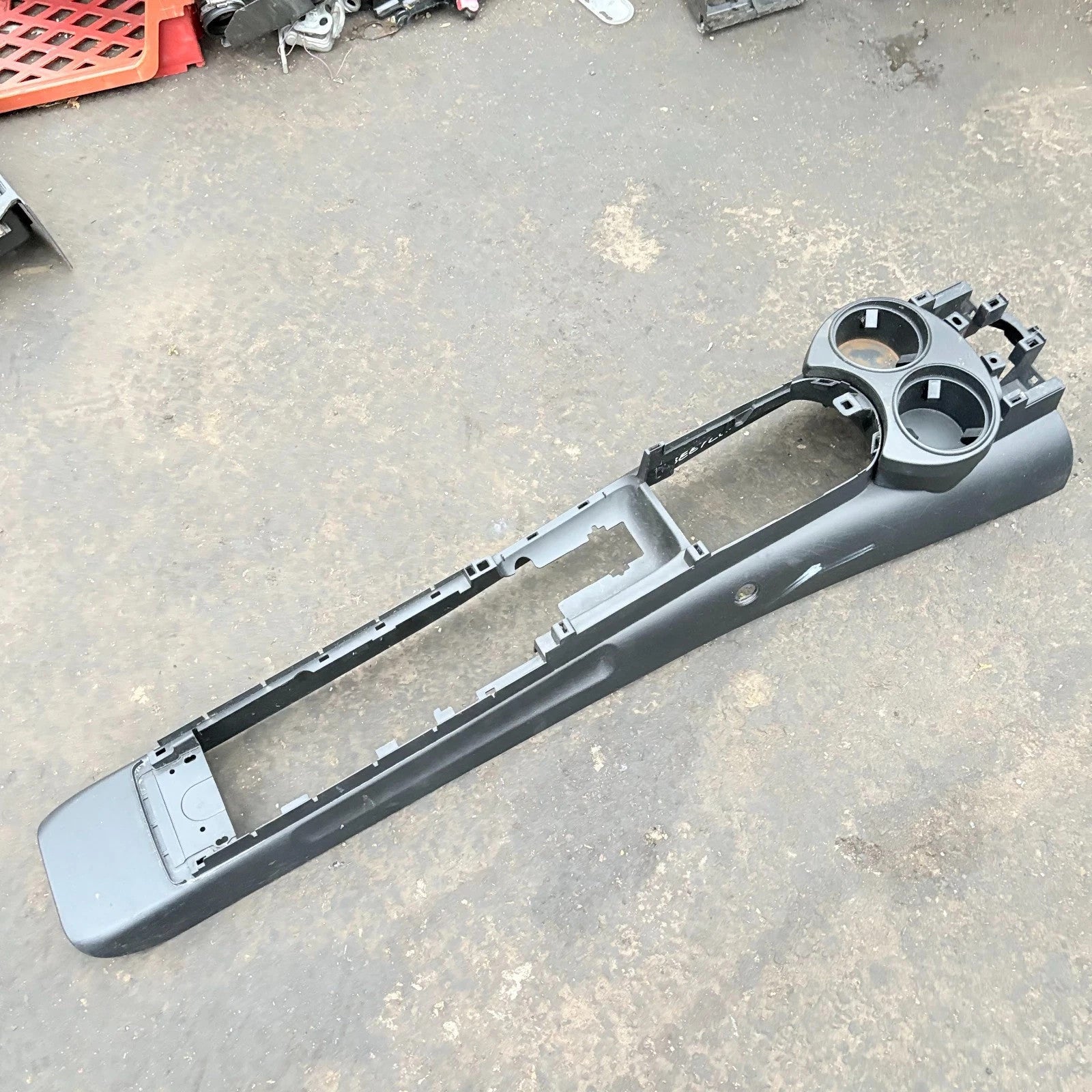 VW New Beetle 2002-2010 Cabrio 2003-2010 Black Centre Console 1C0864363Q