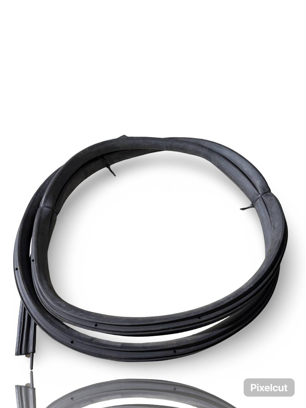 FORD FOCUS MK1 2003 REAR PASSEN DOOR SEAL
