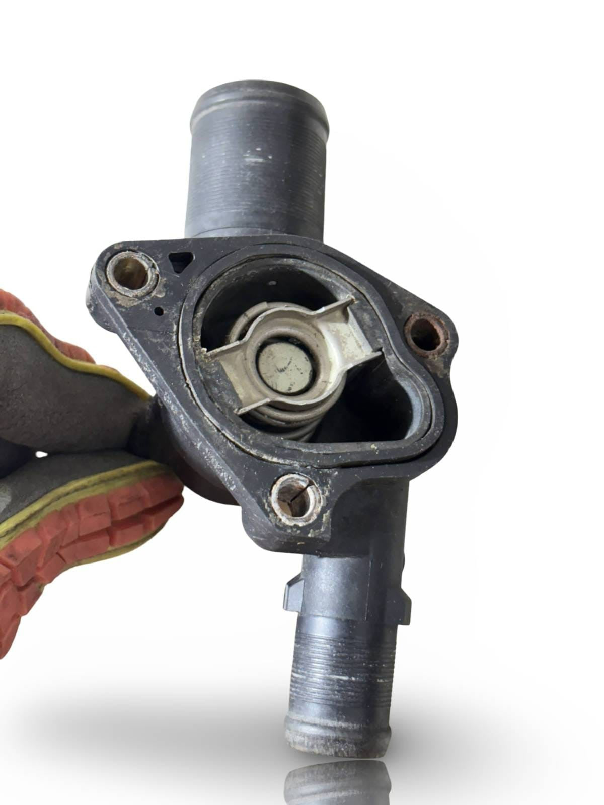 Coolant Thermostat fits RENAULT CLIO 1.2 1998 on NAPA 7700110716 8200660882