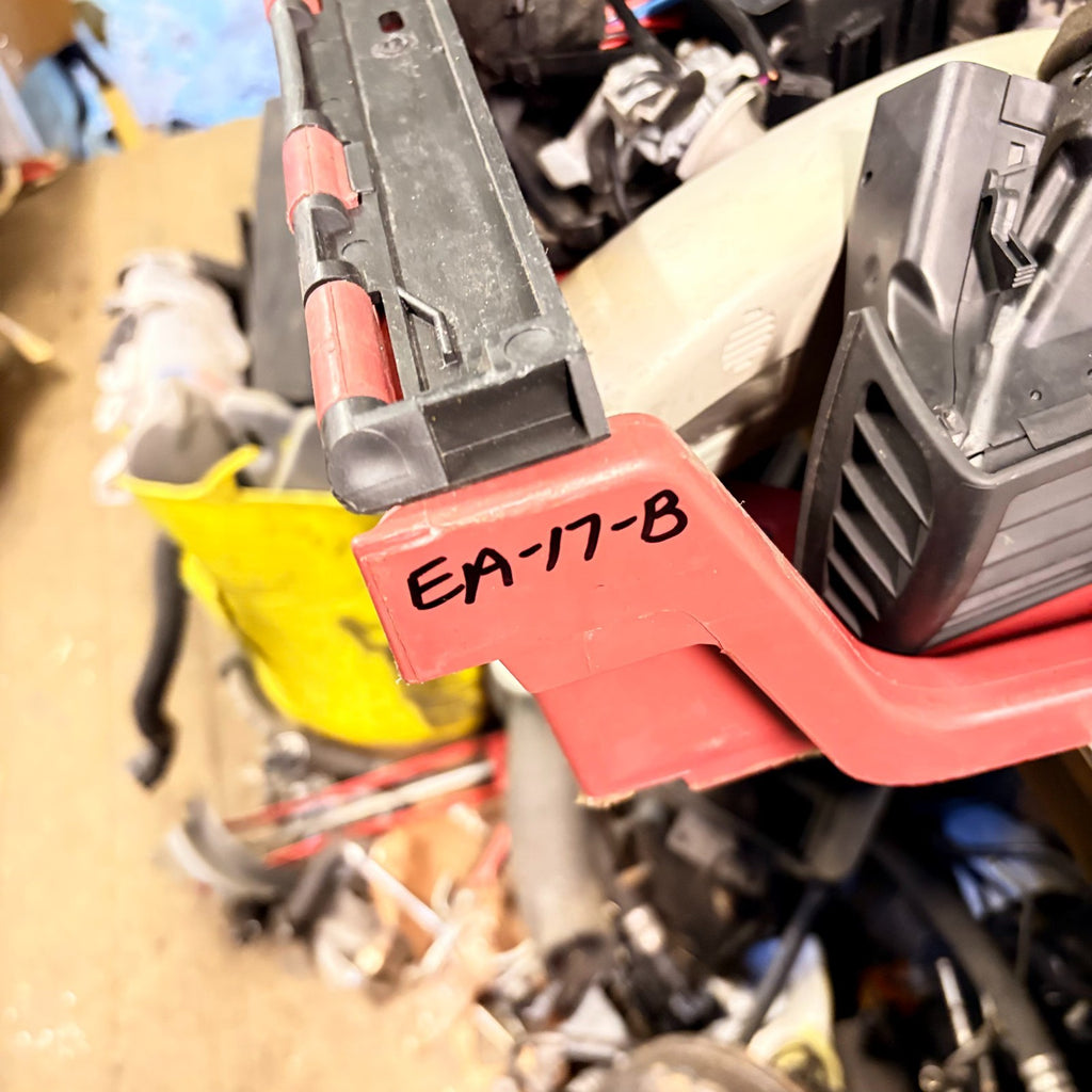 BMW E46 3 SERIES 318i PASSENGER FRONT LEFT DASHBOARD AIR VENT 8361897