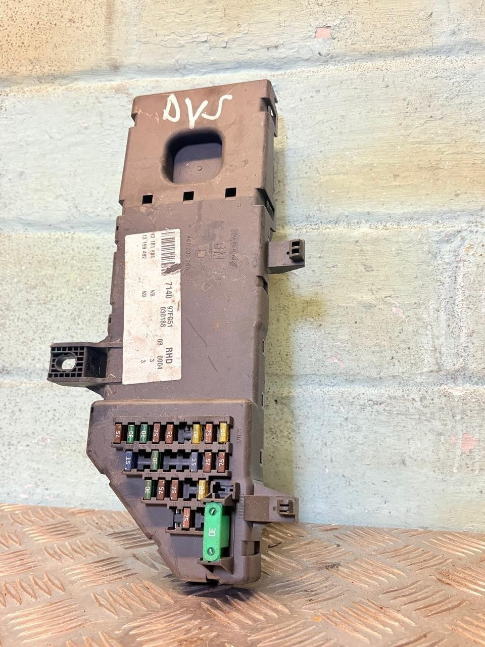 VCETRA FUSE BOX 13199492 N/S/F