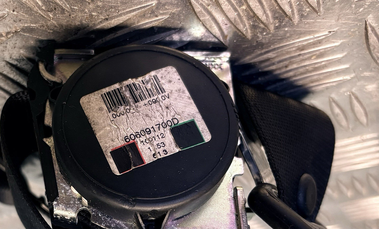 BMW 3 Series E90 (02/2004-12/2011) Rear Centre Seat Belt 72119138234 606091700D