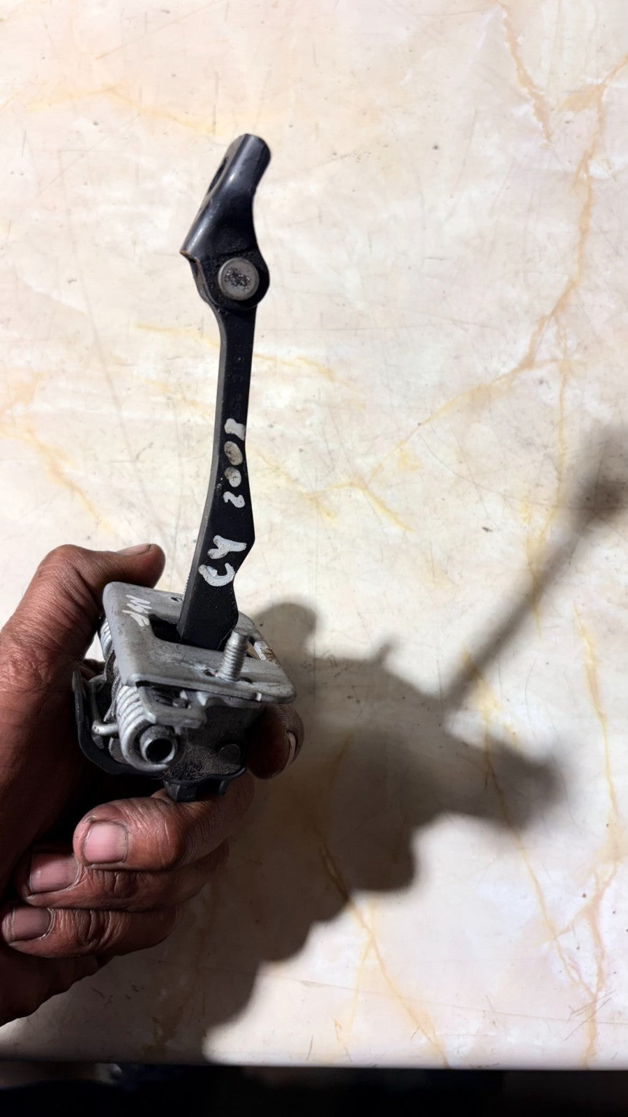 CITROEN C4 2001 PASSENGER FRONT LEFT DOOR CHECK STRAP
