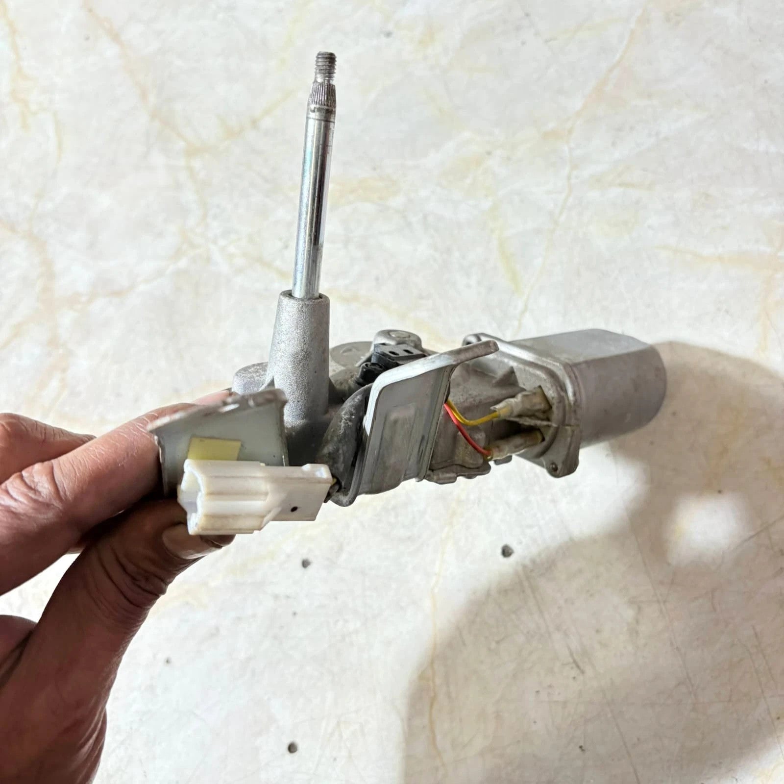 CHEVROLET SPARK 2009-2015 REAR WIPER MOTOR, 96843489