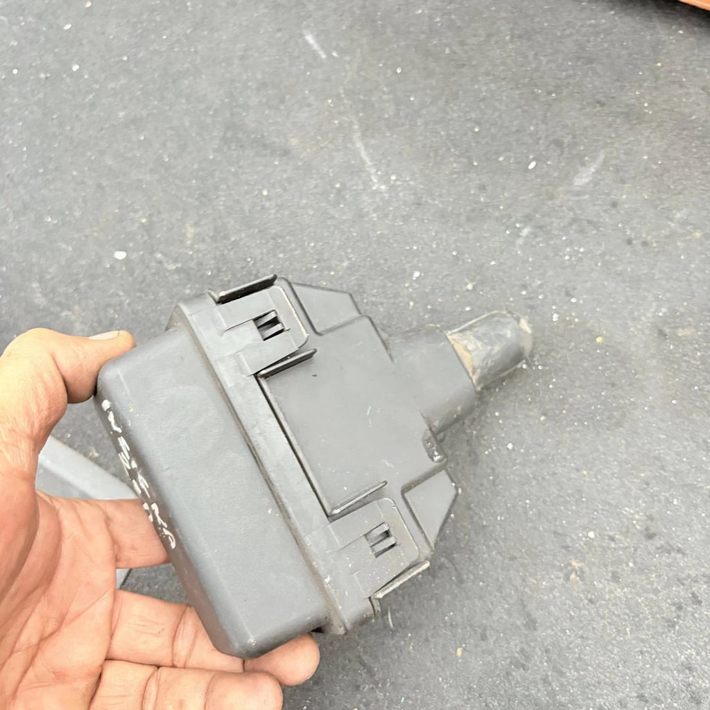 Vauxhall Insignia 2011 2.0 Diesel Fuse Relay 90491314 !!! #9 13245094 90491314