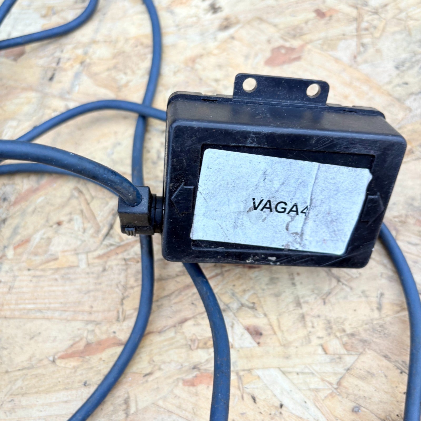 Volkswagen BEETLE 2004 Electronic Thermostat E110826