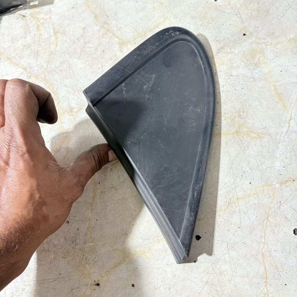 Vauxhall Mokka/Mokka X 2013-2019 LH Mirror Triangle Trim Cover 42650661