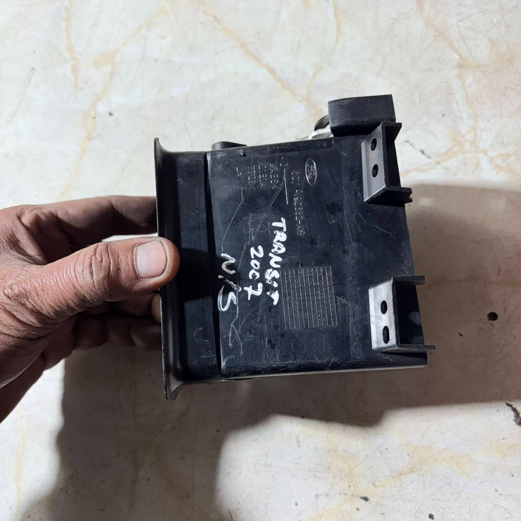 FORD TRANSIT 2007-2014 LEFT FRONT AIR VENT (PASSENGER SIDE) 6C1119C682