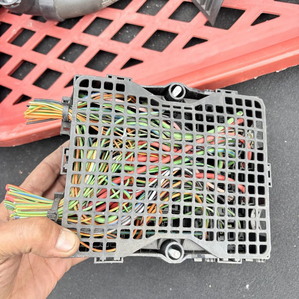 Ford Fiesta 2002-2008 Mk5 FUSE BOX 6S6Y14401