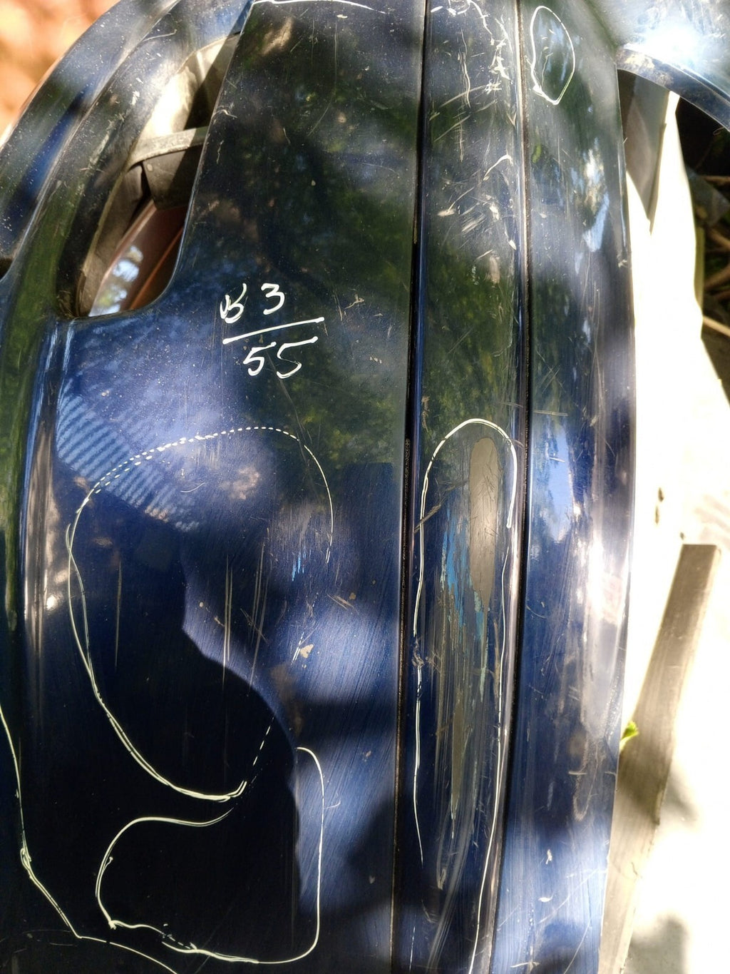 TOYOTA AVENSIS SALOON 4DR MK2 2003 BLUE 8P4 FRONT BUMPER MARKS