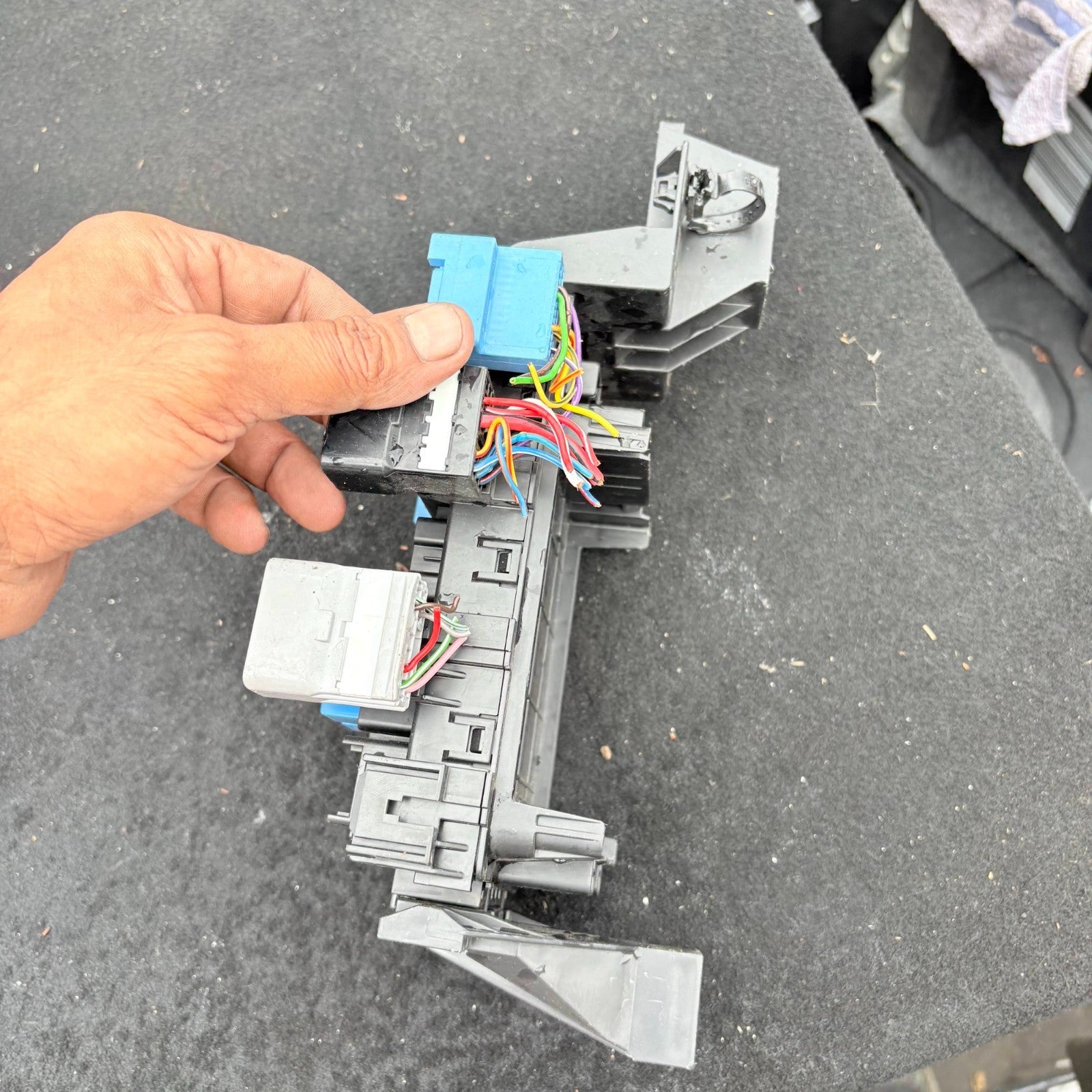NISSAN PIXO 2009 INTERIOR DASH FUSE BOX 68K10
