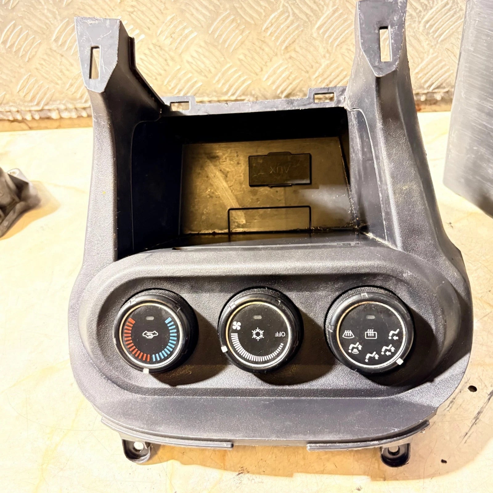 2010-2013 MITSUBISHI LANCER AC HEATER CLIMATE CONTROL 7820A083XA