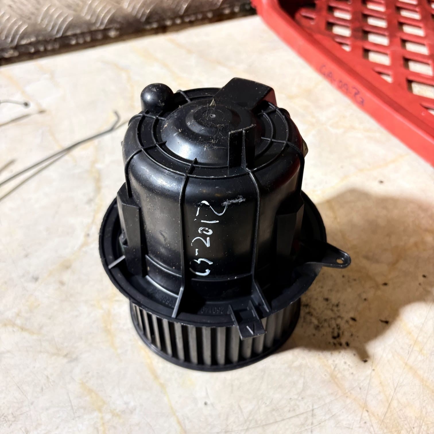 Citroen C3 Mk1 2012 Heater Blower Fan Motor Assembly T4190001 Part +