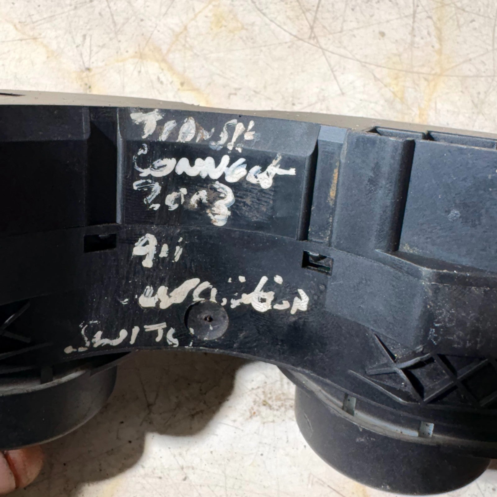 Ford Transit Connect 2003 Air Circulation Switch 263529001