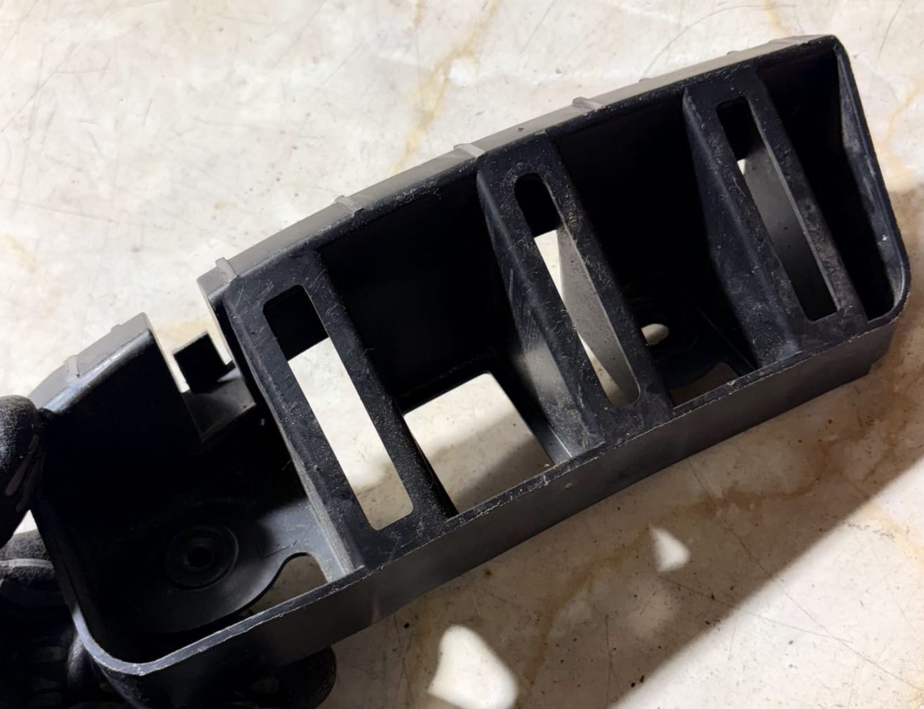 Skoda Rapid 2013-2022 Seat Toledo 2012-2019 Rear Bumper Guide Left 5JH807393A