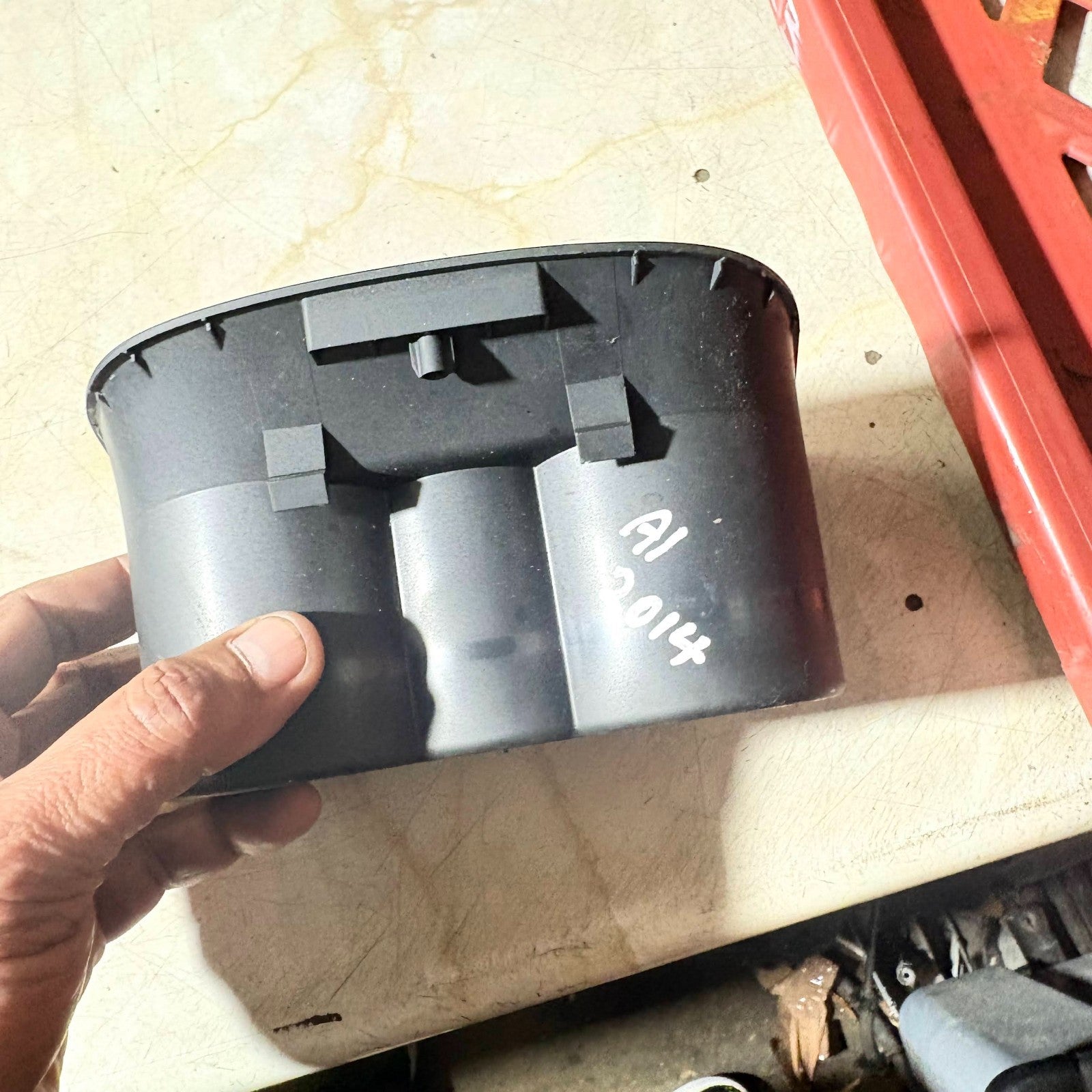 Audi A1/S1 8X Sportback/3dr Cup Holder Centre Console 8X0862533 2010-2018