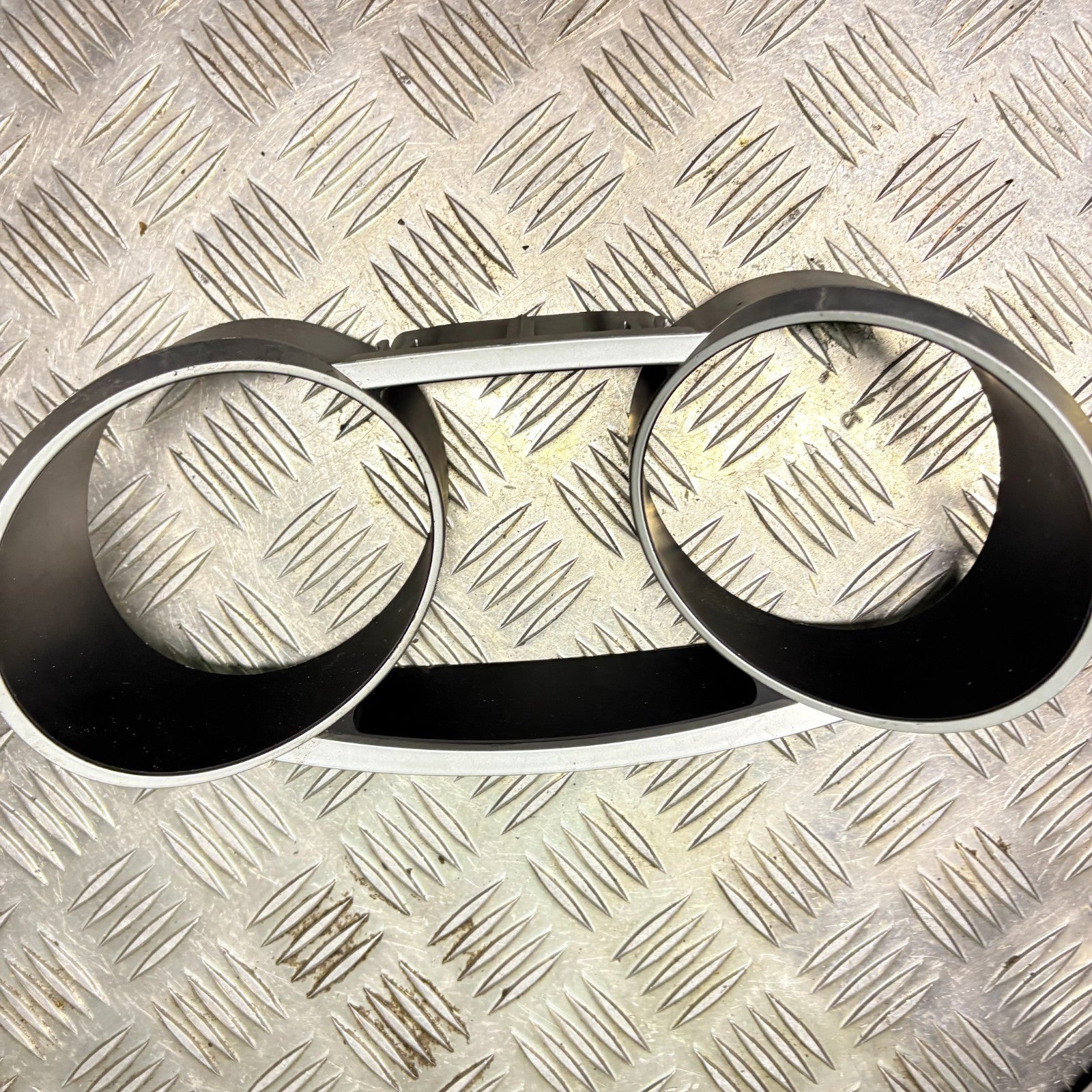 MITSUBISHI OUTLANDER 2009 Instrument Cluster Surround Trim