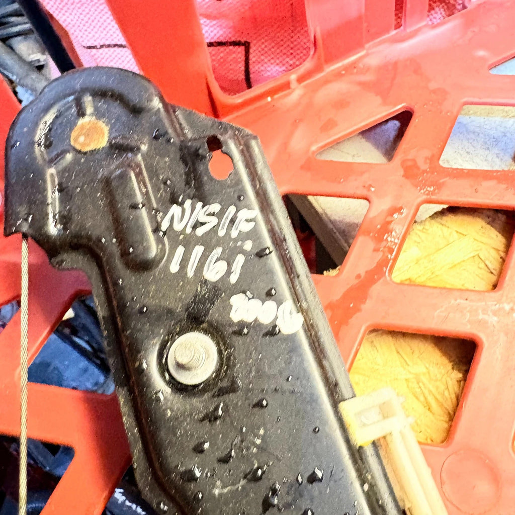 BMW 1 Series E87 116i 2004-2011 5 Door Front Left Window Regulator 51337138465