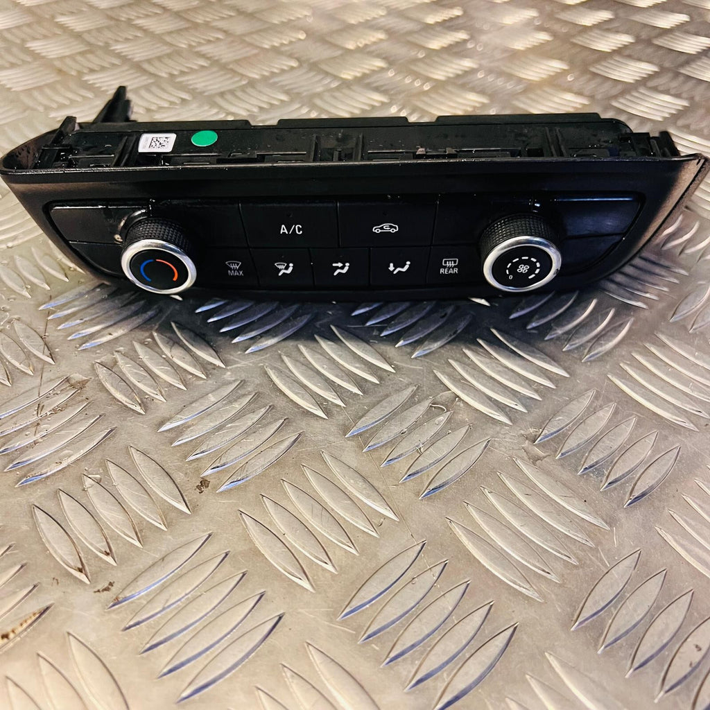 Vauxhall Crossland X Climate Control Unit 98226305 20/11/24 D3E3