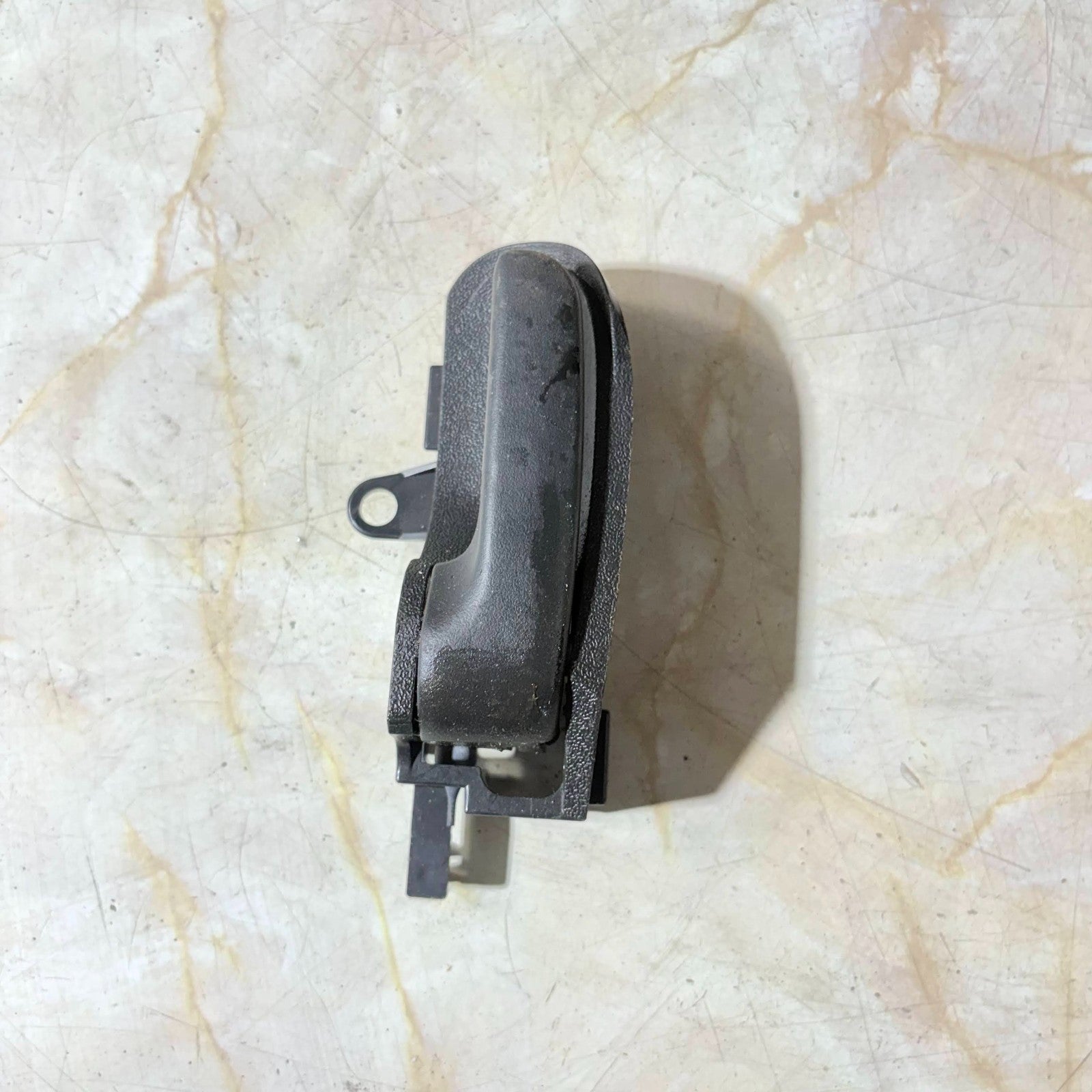 2005-2014 TOYOTA AYGO NSR PASSENGERS SIDE REAR LEFT INNER DOOR HANDLE