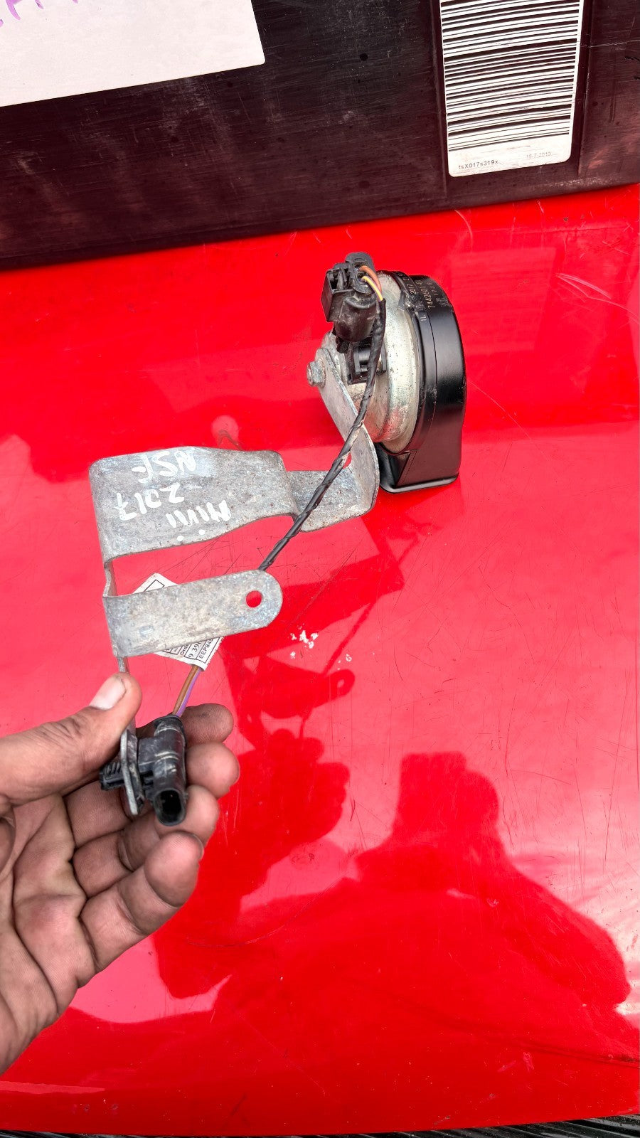 MINI COOPER 2017 LOW TONE HORN SIREN Front Left 7442601