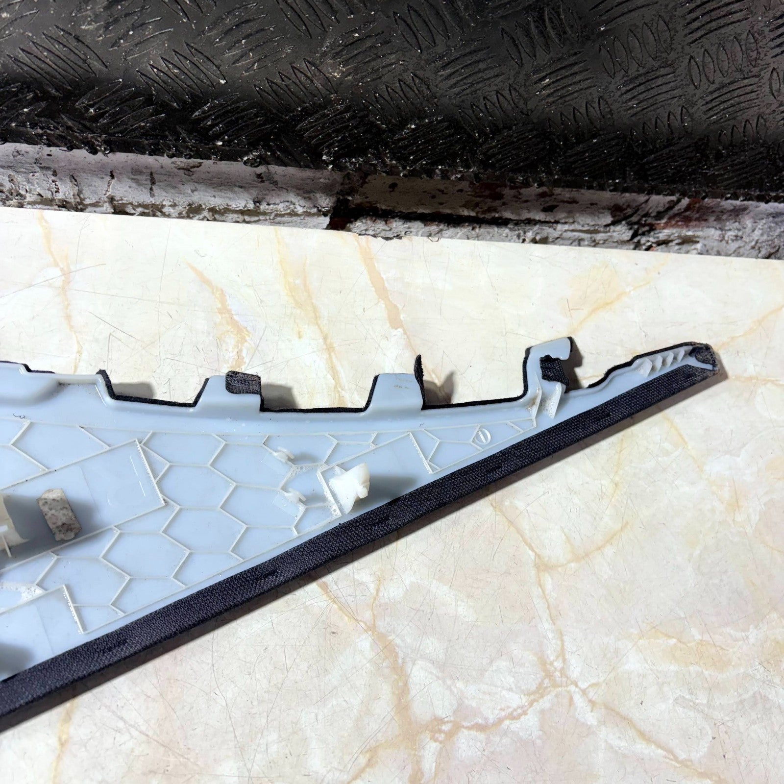 AUDI A5 F5 Right Side C Pillar Trim 8W6867288A 2019 31723914