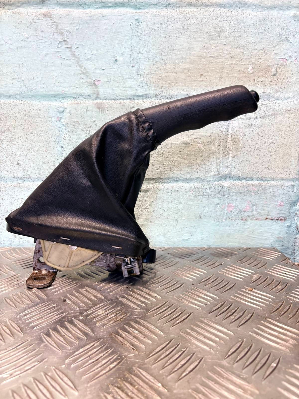 Ford Focus Mk1 C170 1998-2004 Handbrake Parking Brake Lever Assembly Gaiter
