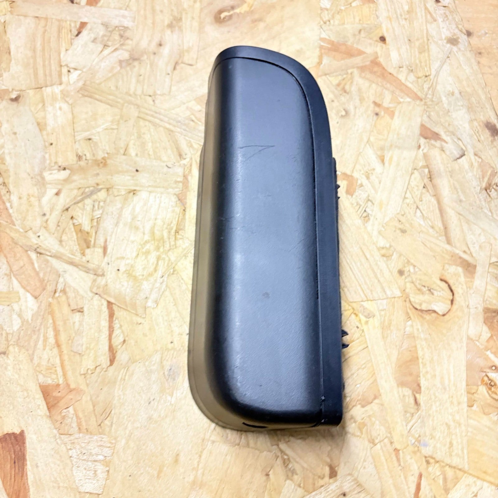 Citroen Berlingo 03-09 Peugeot Partner 00-09 Tailgate 3rd Brake Light 6350AP