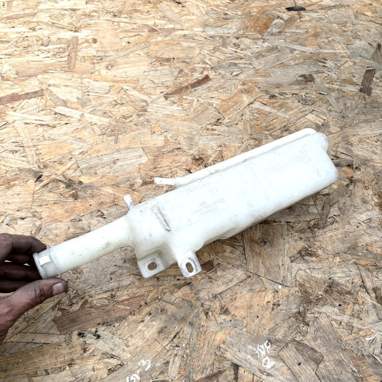 SMART FORFOUR PASSION 2000 COOLANT EXPANSION TANK A4545000249