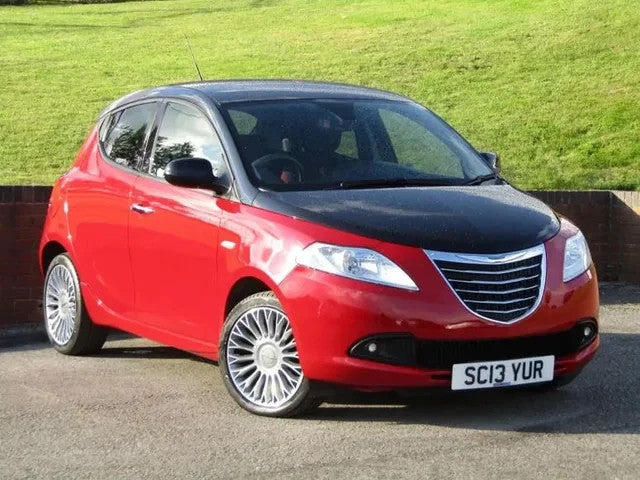 CHRYSLER YPSILON MK3 AIR VENT DASHBOARD TRIM SURROUND 2011-2015