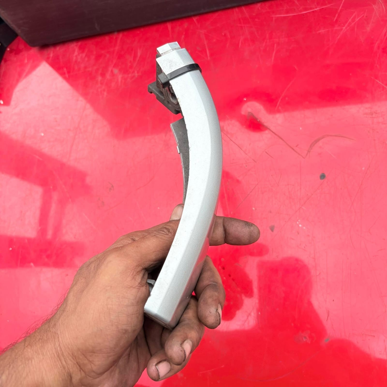 PEUGEOT 1007 NEARSIDE REAR SLIDING DOOR RAIL COVER TRIM (9649414780)