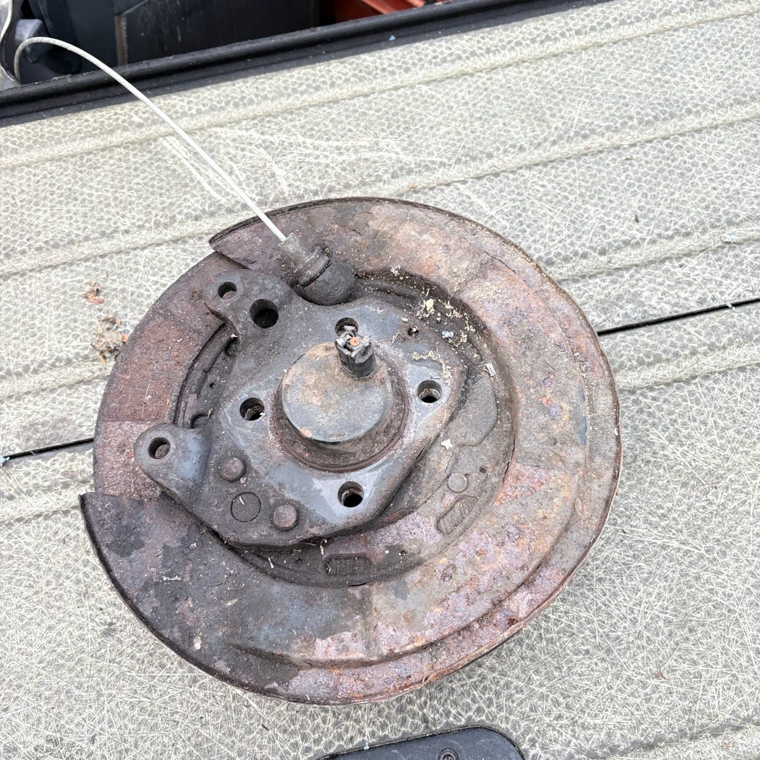 33837 A5 TOYOTA COROLLA VERSO 2.O D4D PASSENGER REAR HUB