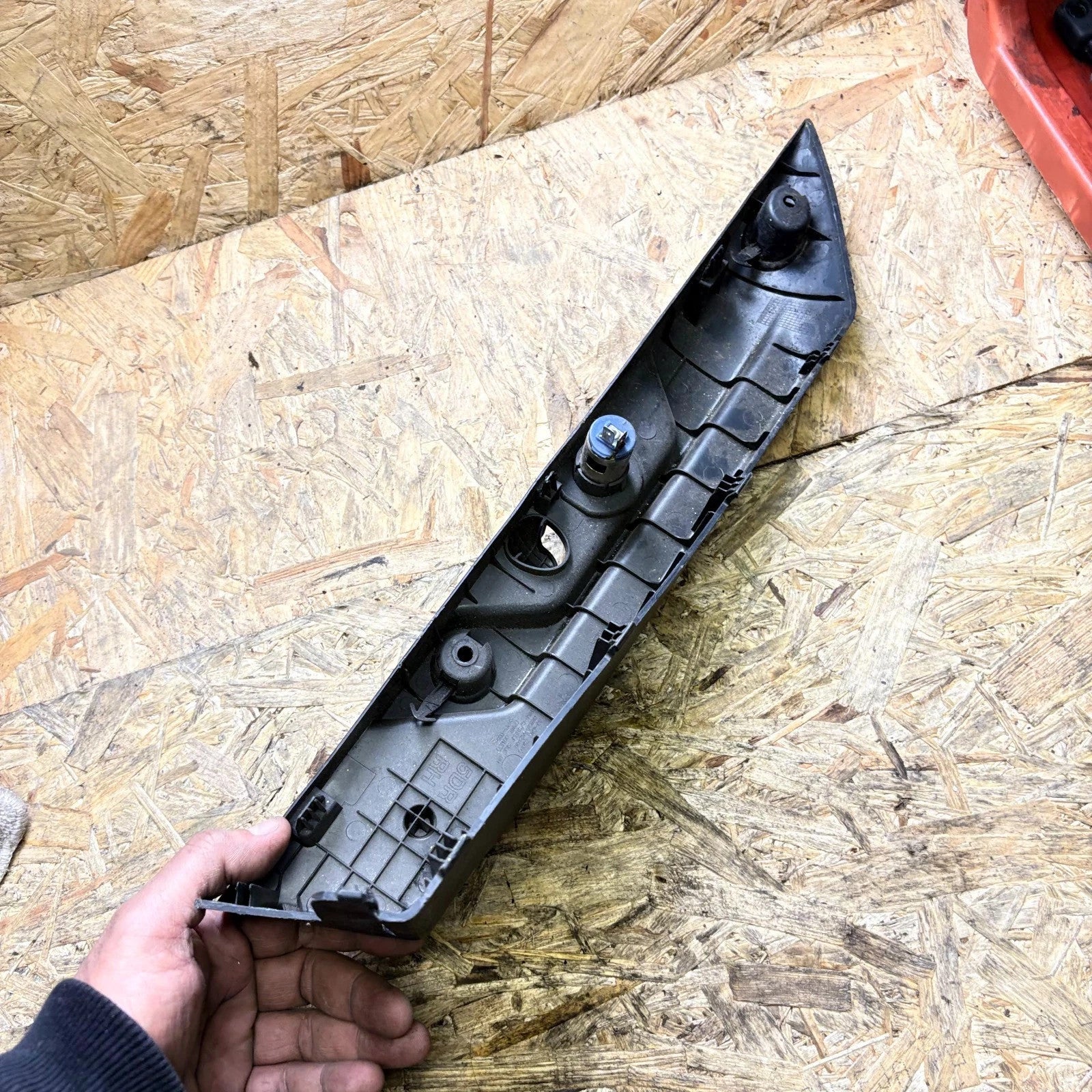 Kia Ceed JD 2012-2018 Right Boot Side Trim Panel +12V 85740A2000WK